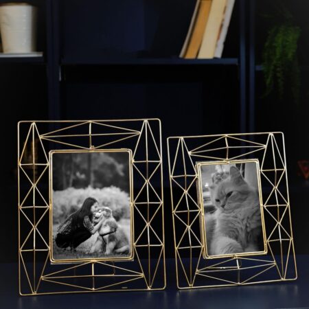 Elegant Metal Geometric Designer Photo Frame | Best Gift for home decor, Birthday, Anniversary, Valentine's day