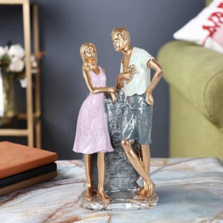 Golden Couple Statue, Romantic Decorative Figurine for Home, Gift for Couples Wedding Decoration